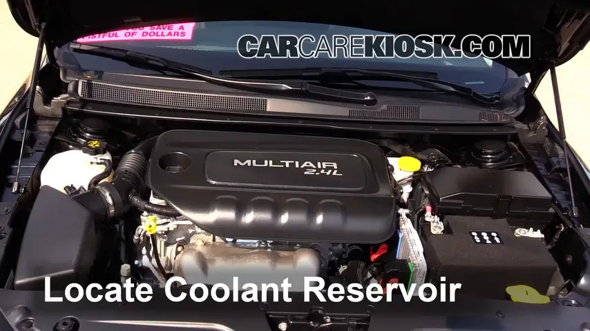 2015 Chrysler 200 Limited 2.4L 4 Cyl. Sedan (4 Door) Refrigerante (anticongelante) Sellar pérdidas